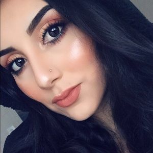 Meet your Posher, Rosy